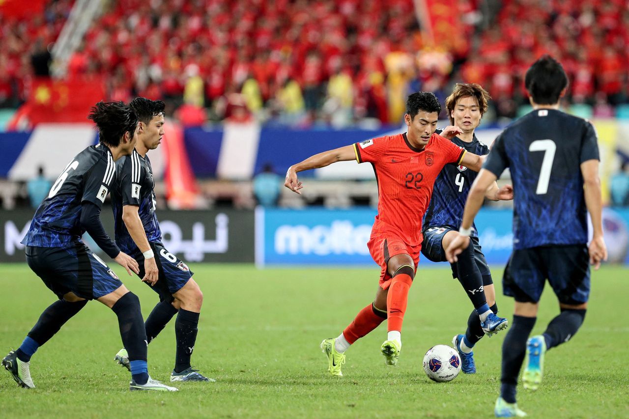 皇马更衣室内乱曝光，阿隆索希望3天后能赢曼城稳定军心