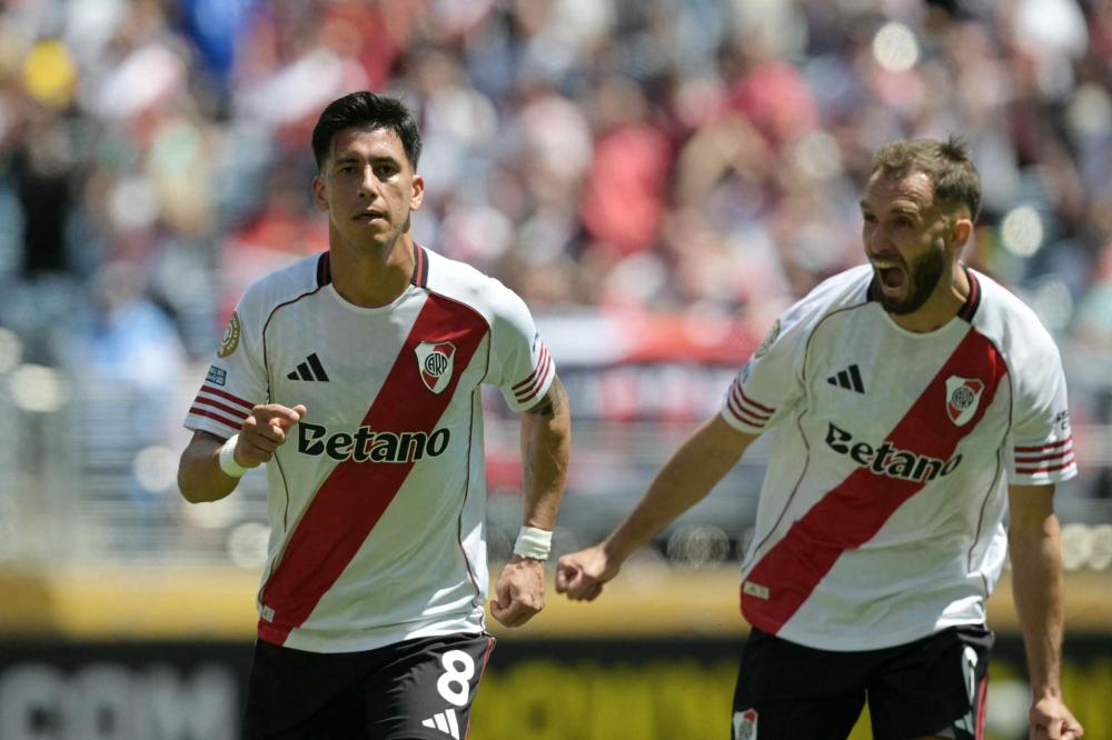 米兰客战拉齐奥首发：拉比奥、里奇出战，莫德里奇替补